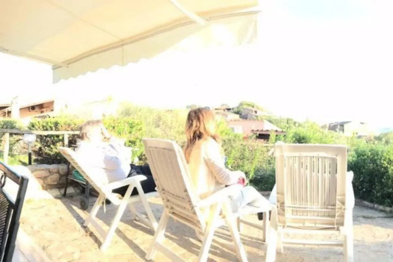 Casa de Férias Casa Vacanza La Terrazza Panoramica A 200 Mt Dal Mare Simius