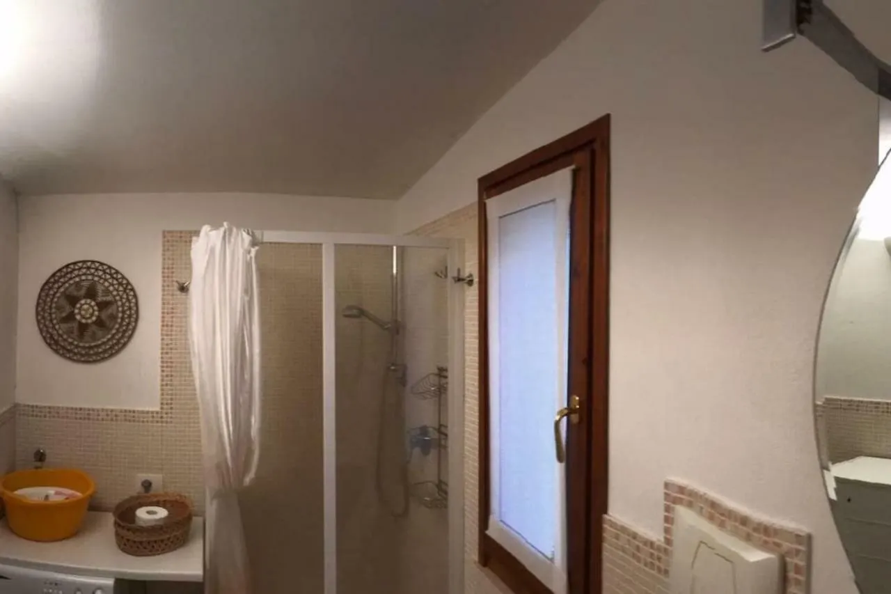 Casa de Férias Casa Vacanza La Terrazza Panoramica A 200 Mt Dal Mare Simius