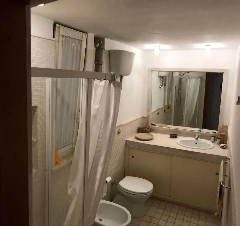 Casa de Férias Casa Vacanza La Terrazza Panoramica A 200 Mt Dal Mare Simius